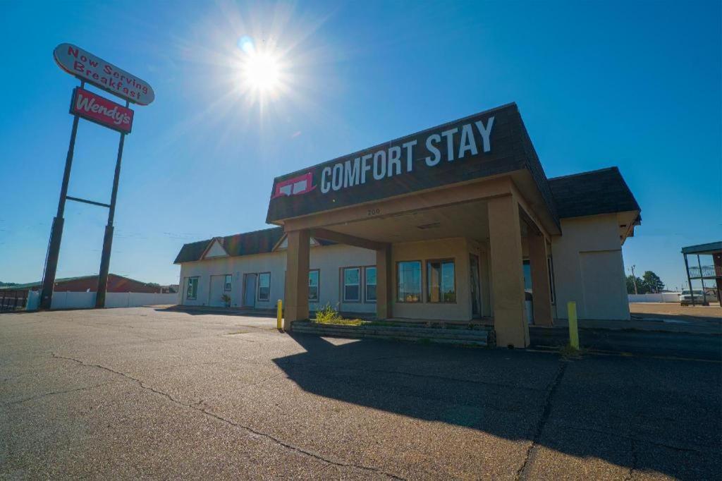Comfort By Oyo East, Ar I-30