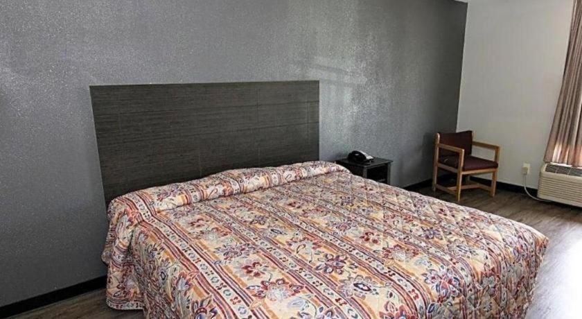 Comfort By Oyo East, Ar I-30 Hotel Texarkana
