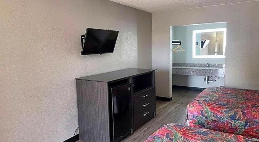 Comfort By Oyo East, Ar I-30 Texarkana